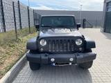Jeep Wrangler JK 2.8l CRD Rubicon Recon StHz DualTop  - Jeep Wrangler: Recon