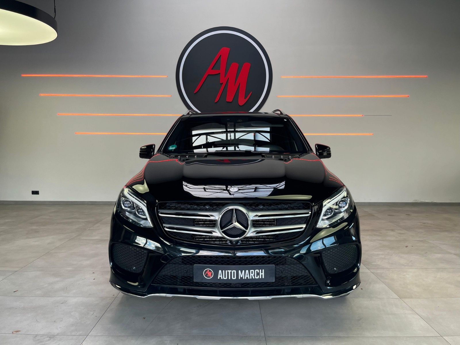 Fahrzeugabbildung Mercedes-Benz GLE 350d 4Matic*Pano*360°*LED*AHK*Nappa*Ambiente
