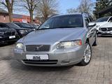 Volvo V70 Kombi 2.4 D Edition Sport*LEDER*AHK*PDC* - Volvo V70: Edition Sport