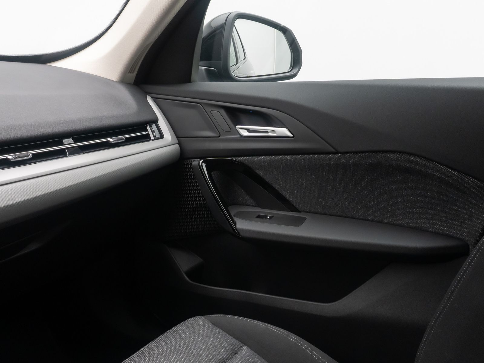 Fahrzeugabbildung BMW X1 sD18d GeschwindigReg DAB Kamera DigitalKey