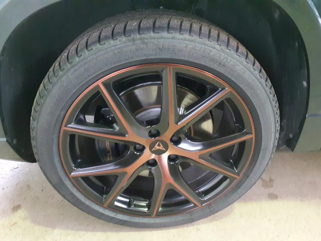 Cupra Ateca 4Drive 2.0 TSI 221kW 7-Gang Automatik