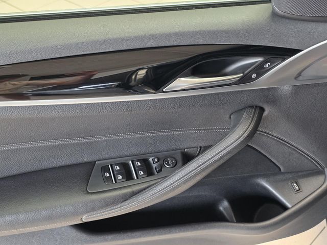 BMW 530 — Foto 12