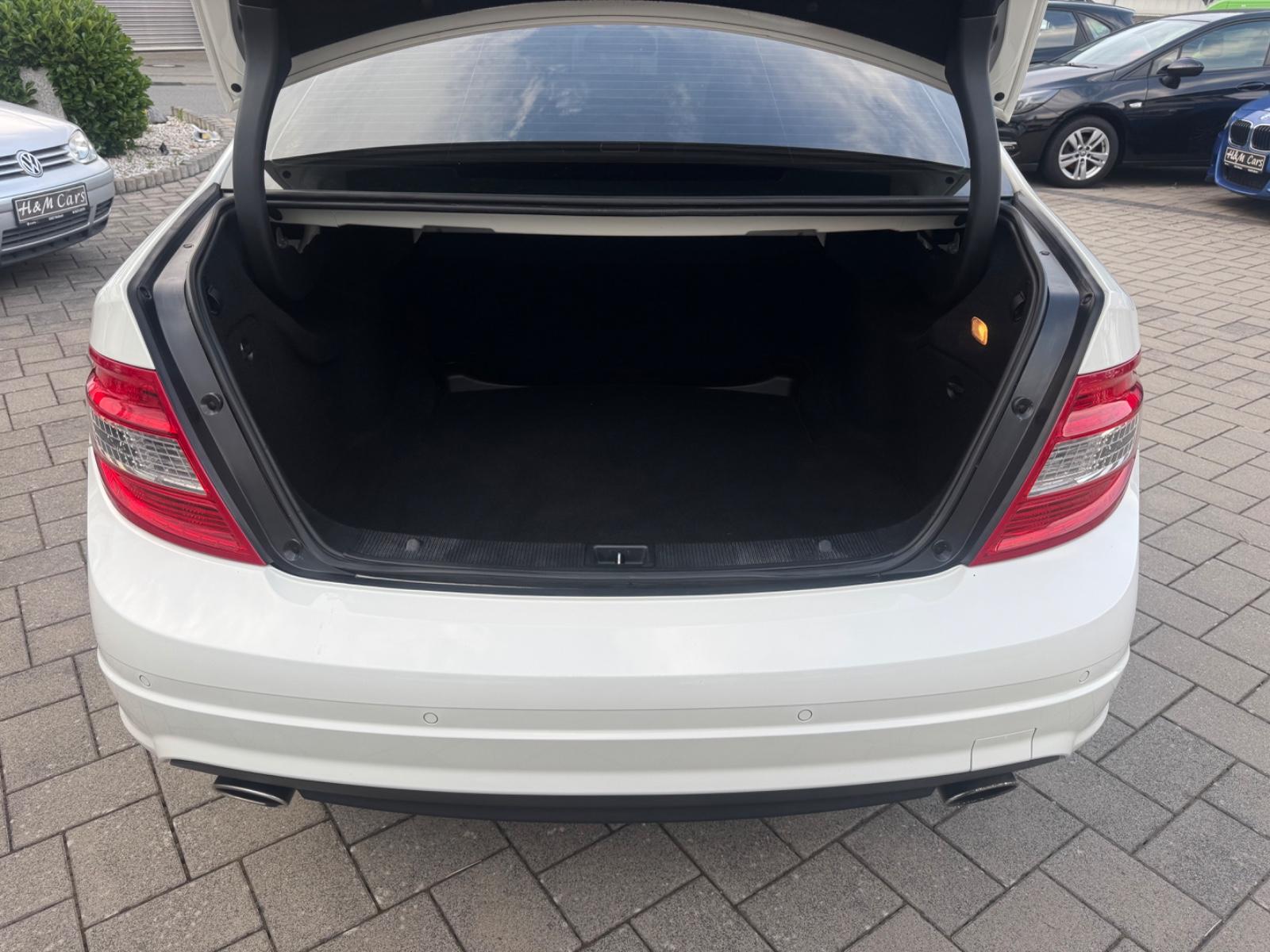 Mercedes-Benz C 280 Avantgarde/AMG Sytling/HK Sound/Top
