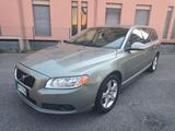 Volvo V70 2.4 D5 frizione volano nuove - Volvo V70: D2