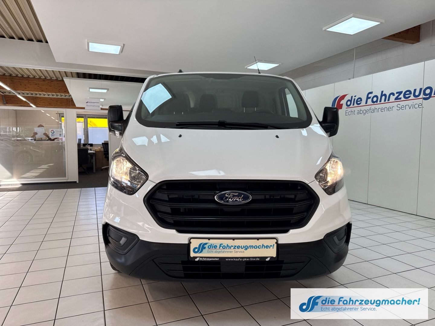 Fahrzeugabbildung Ford Transit Custom Kasten Werkstatt 280 L1 2.0 TDCi