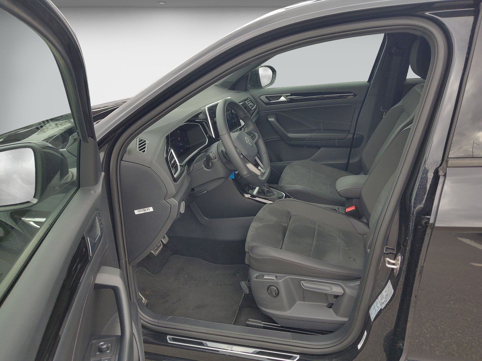 Volkswagen T-Roc - Bild 11