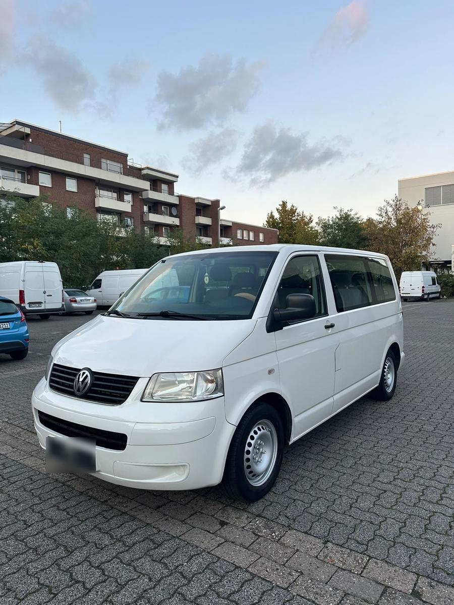Volkswagen T5 Caravelle