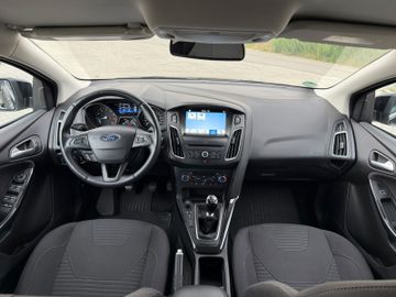 Ford Focus - 9