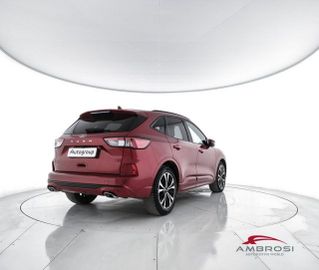 Ford Kuga - 3