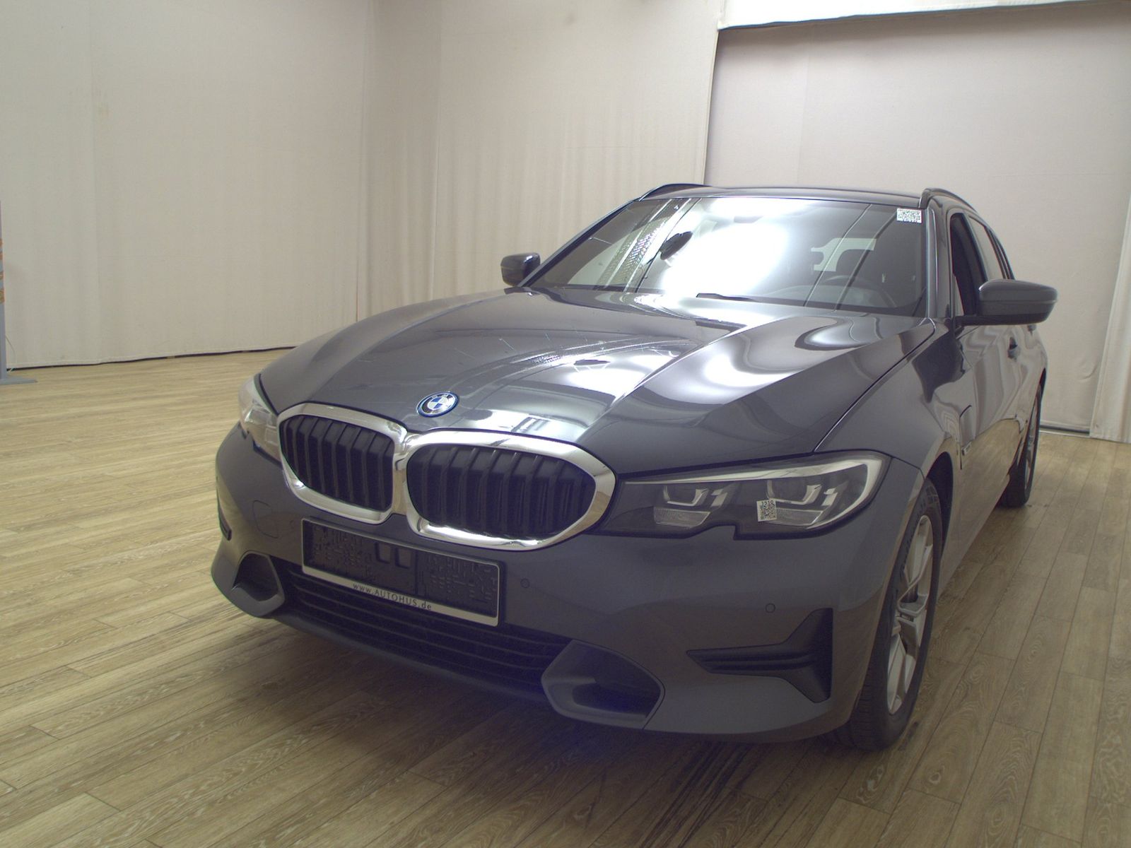 BMW 320 Touring e Sport-Line T-Leder Nav LED LC prof imagem 2