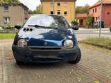 Renault Twingo mit wenig Kilometern, Klima... - gebrauchte Renault Twingo aus dem Jahr 1999