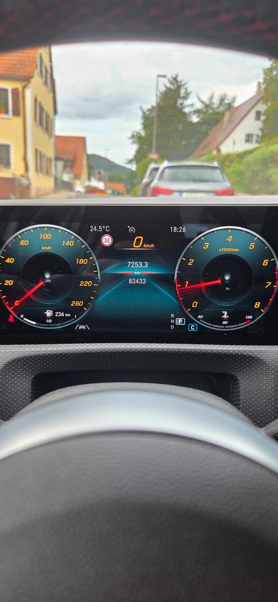 Mercedes-Benz A-Class 4MATIC 7G-DCT AMG-Line, миниатюра 15