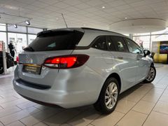 Fahrzeugabbildung Opel Astra K ST 1.4T CVT NAVI/WINTER/PDC/SHZ/TEMP.