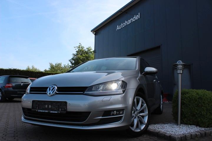 Volkswagen Golf VII Lim. Highline BMT*Navi*Xenon*Euro-5*