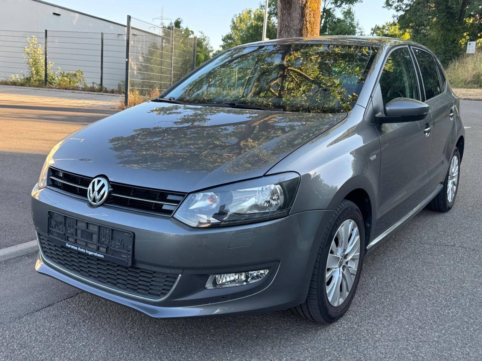 Volkswagen PoloV Life Navi Klimaautomatik Einparkhilfe