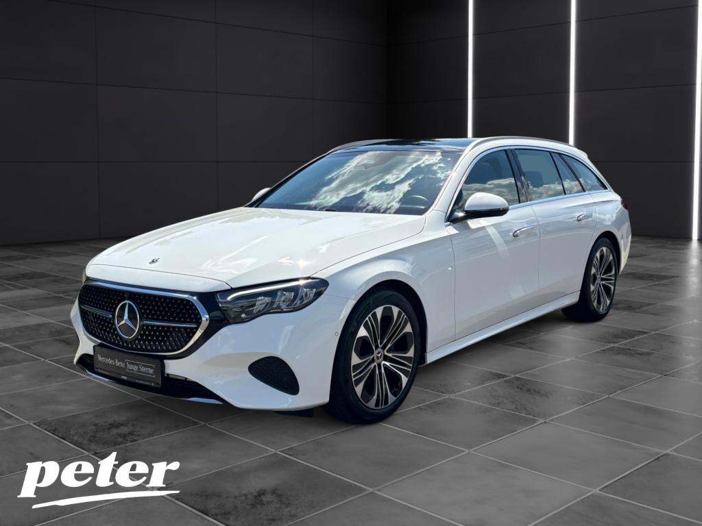 Mercedes-Benz E 220 d T Avantgarde*Panorama-SD*Distronic*AHK