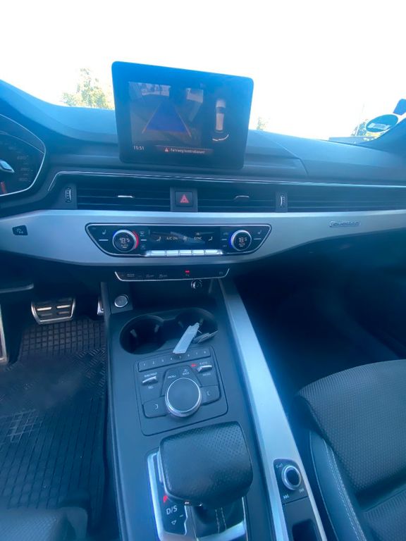 Audi A4 Avant 2.0 TDI quattro S line Sport / PLus / A, Bild 8