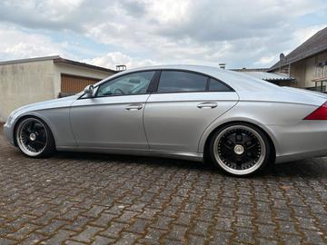 2004 Mercedes-BENZ CLS — фото 7