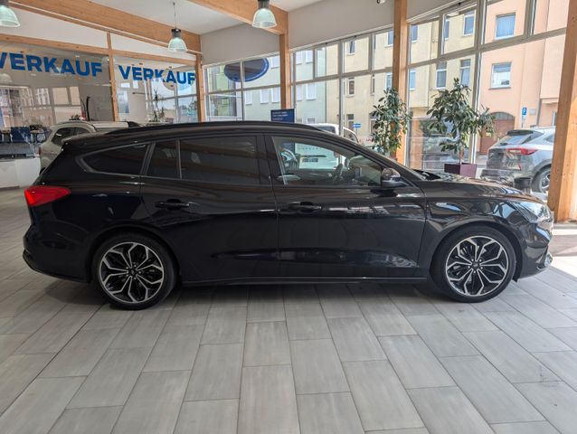 Ford Focus Turnier ST-Line X