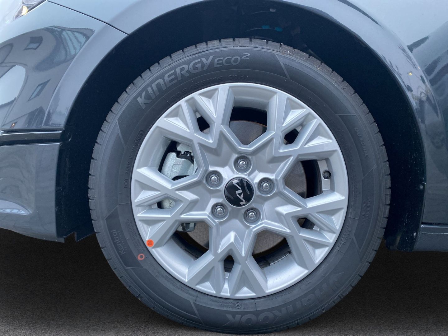Fahrzeugabbildung Kia Ceed VISION 1.5 T-GDI *KOMFORT-PLUS-PAKET*NAVIGA