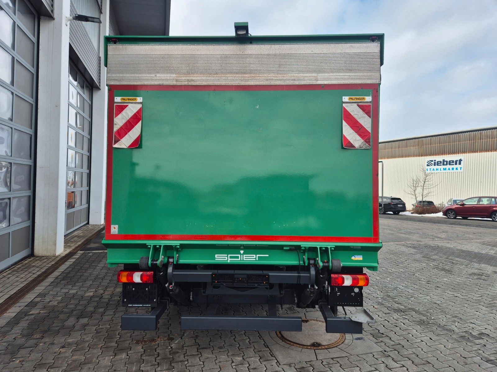 Fahrzeugabbildung Mercedes-Benz Atego 1223 L LBW 2.000kg Klima