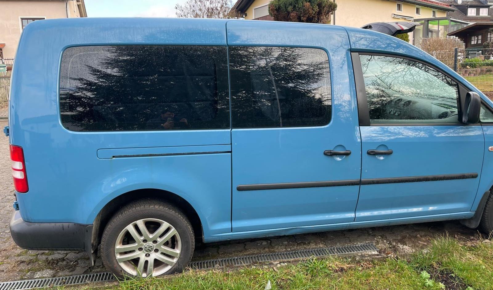 Volkswagen Caddy Maxi mit Flügeltüren