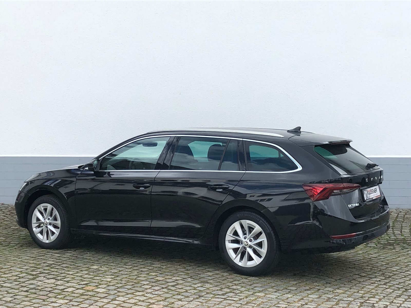 Fahrzeugabbildung SKODA Octavia Combi 1,5 TSI Style DSG *el. Heckklappe