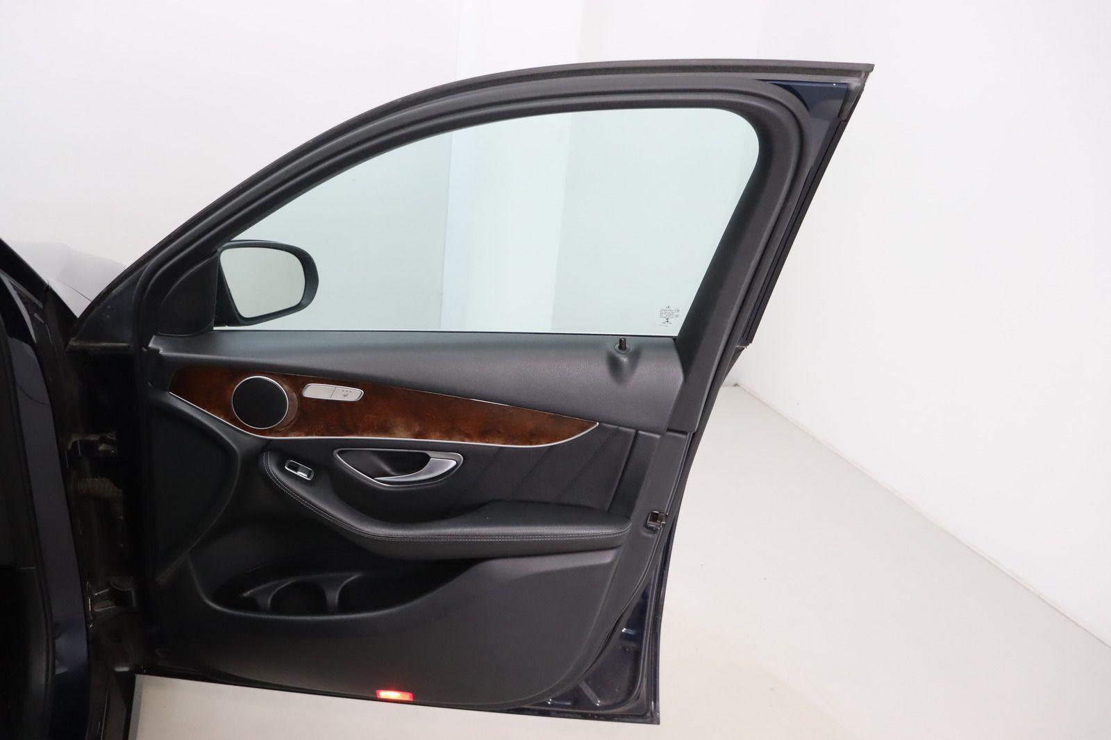 Fahrzeugabbildung Mercedes-Benz GLC 250 d 4Matic Navi * ILS * Sitzhzg