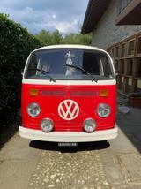 Volkswagen T2 - Volkswagen T2: 9 Sitzer
