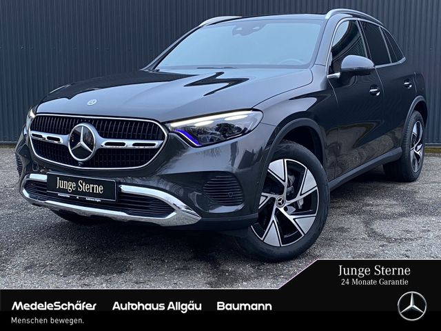 Mercedes-Benz GLC 300 e 4M 19" Distronic D-Light AHK 3D Pano