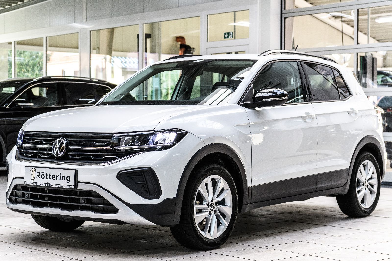 Fahrzeugabbildung Volkswagen T-Cross 1.0 TSI Goal +NAVI +LED