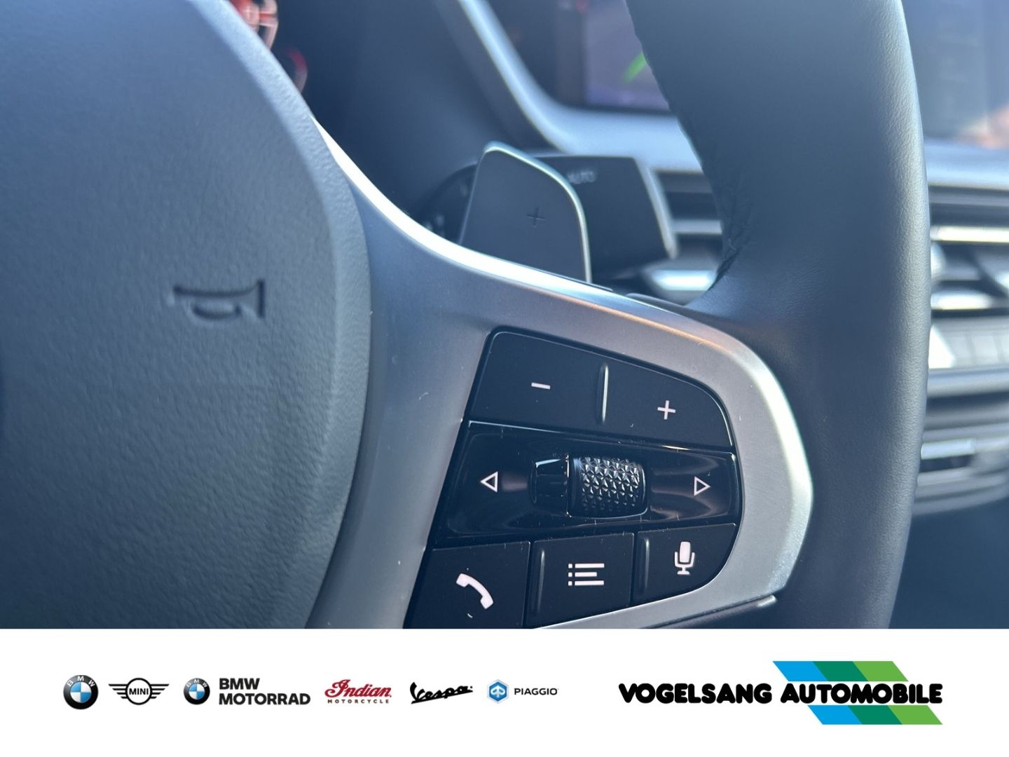 Fahrzeugabbildung BMW M235i xDrive,Gran Coupe,HUD,H&KSound,RFK,M Sport