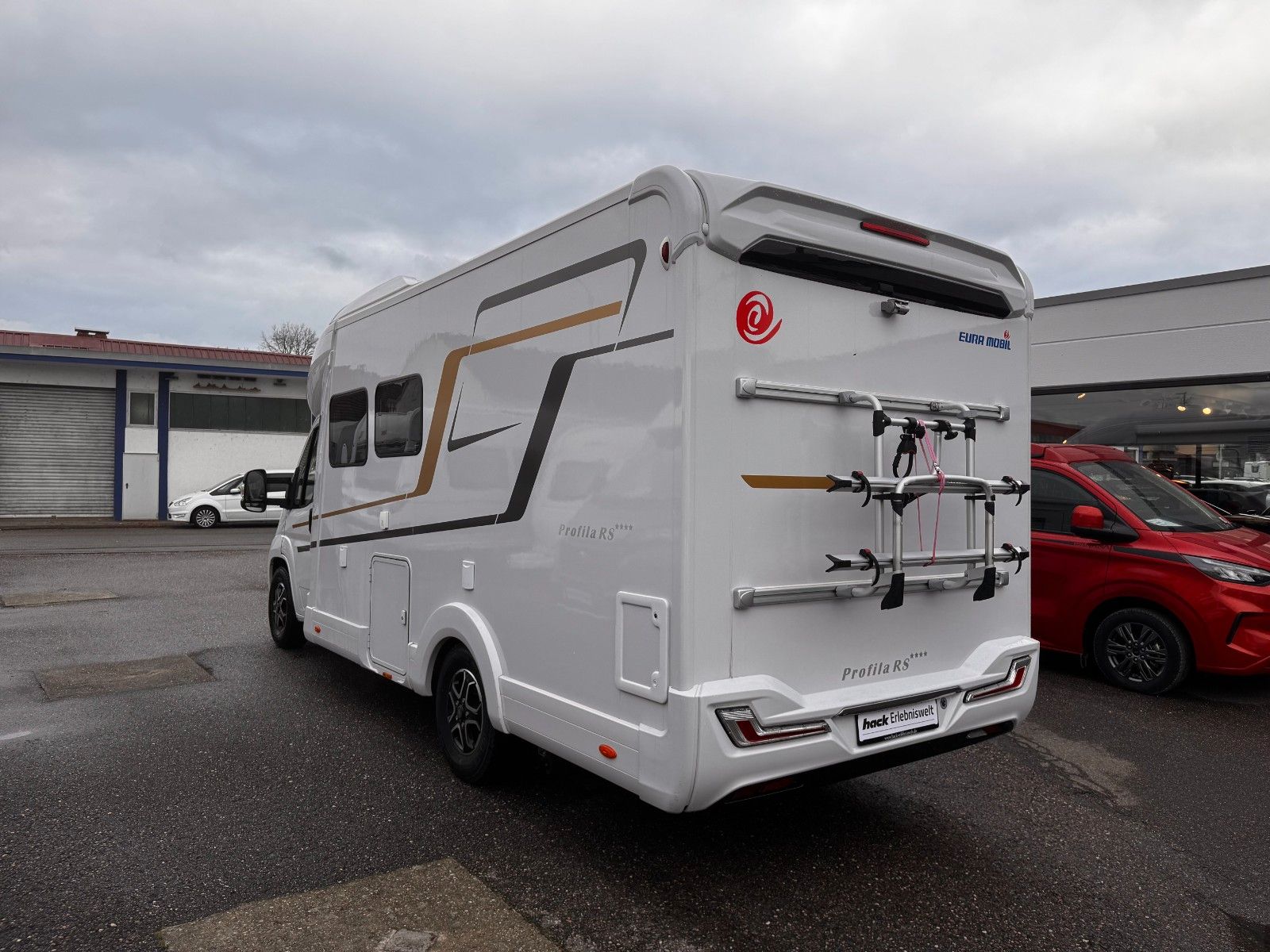 Fahrzeugabbildung Eura Mobil Profila RS 675 SB