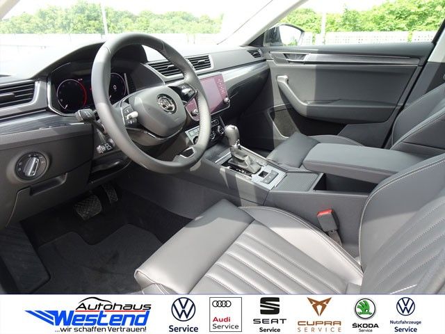 Fahrzeugabbildung SKODA Superb Combi Style 2.0l TDI 147kW 4x4 DSG Navi L