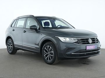 Volkswagen Tiguan - 4