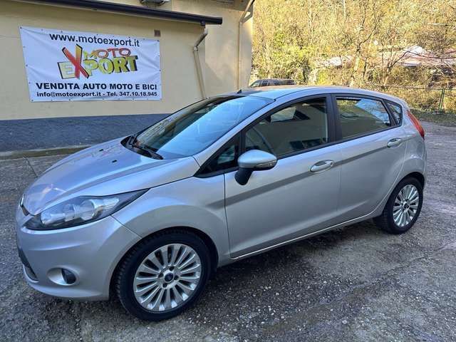 Ford Fiesta Fiesta 5p 1.4 16v Titanium c/esp Gpl