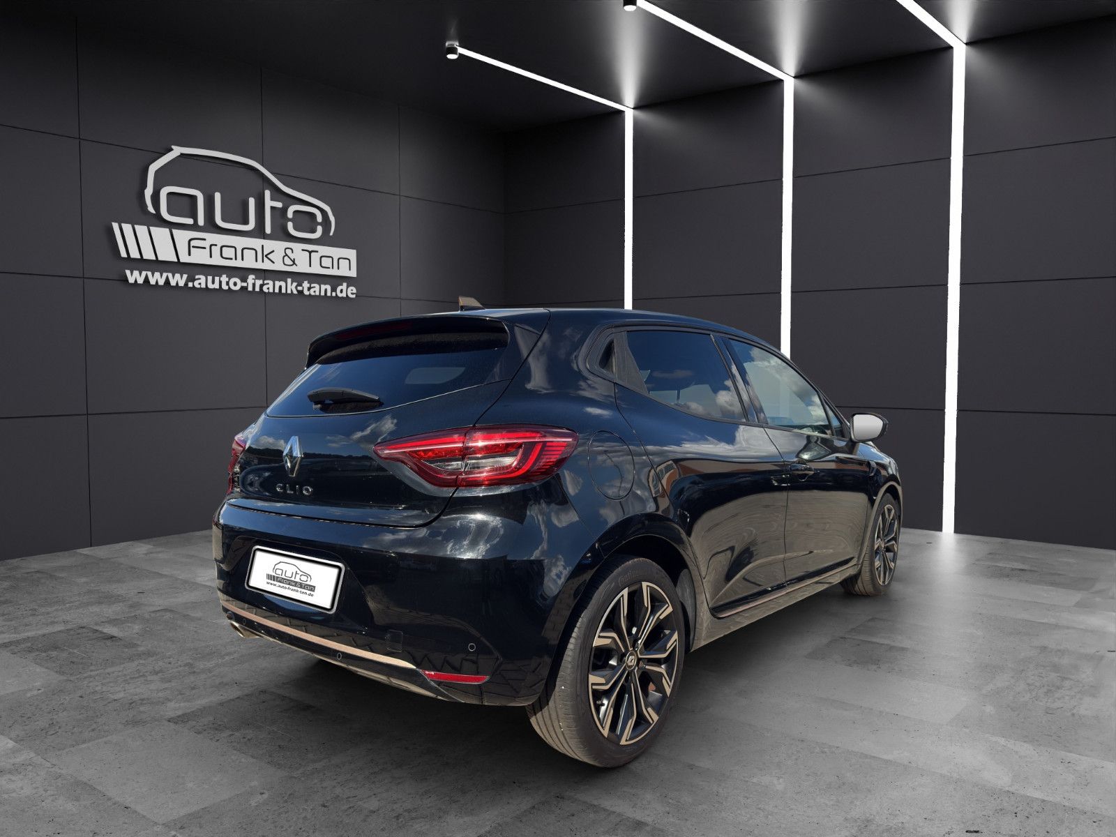 Fahrzeugabbildung Renault Clio V Lutecia Bluetooth/Navi/Ambiente/LED