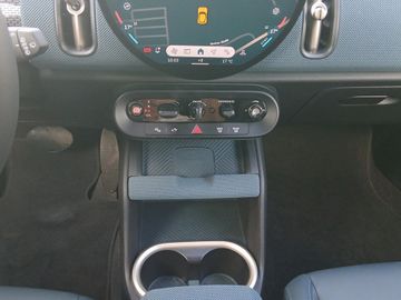 MINI Cooper Countryman - 12