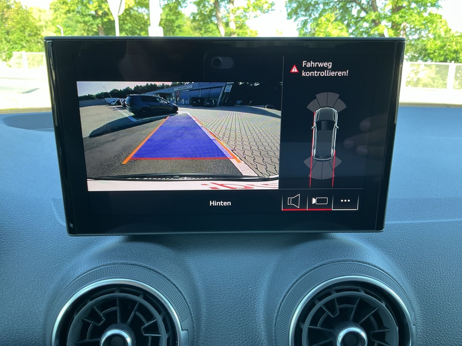 Audi Q2 - Bild 18