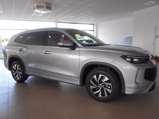 Volkswagen Tayron 1.5 Life  DSG ,7Sitze,AHK, 360Grad Kamera