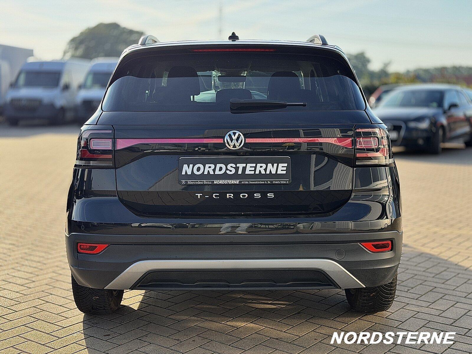 Volkswagen Automatik KLIMA NAVI RÜCKKAMERA Active Klima/BC
