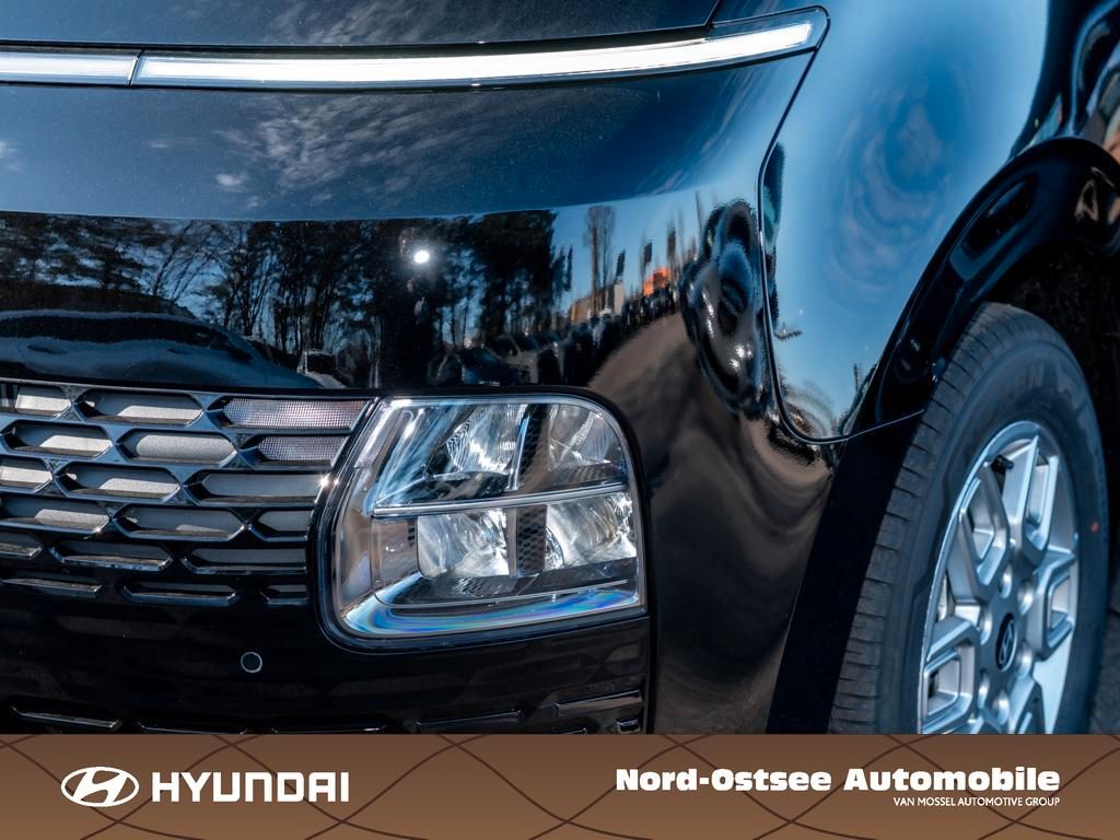Fahrzeugabbildung Hyundai STARIA HEV 9-Sitzer Trend Easy-Access-Paket
