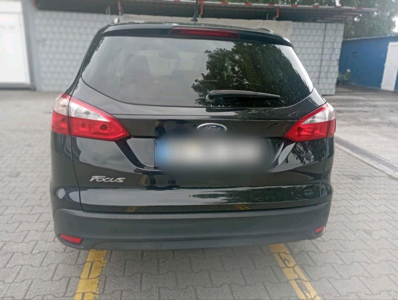 Ford Focus 2013 — engine 116 HP (85kW)