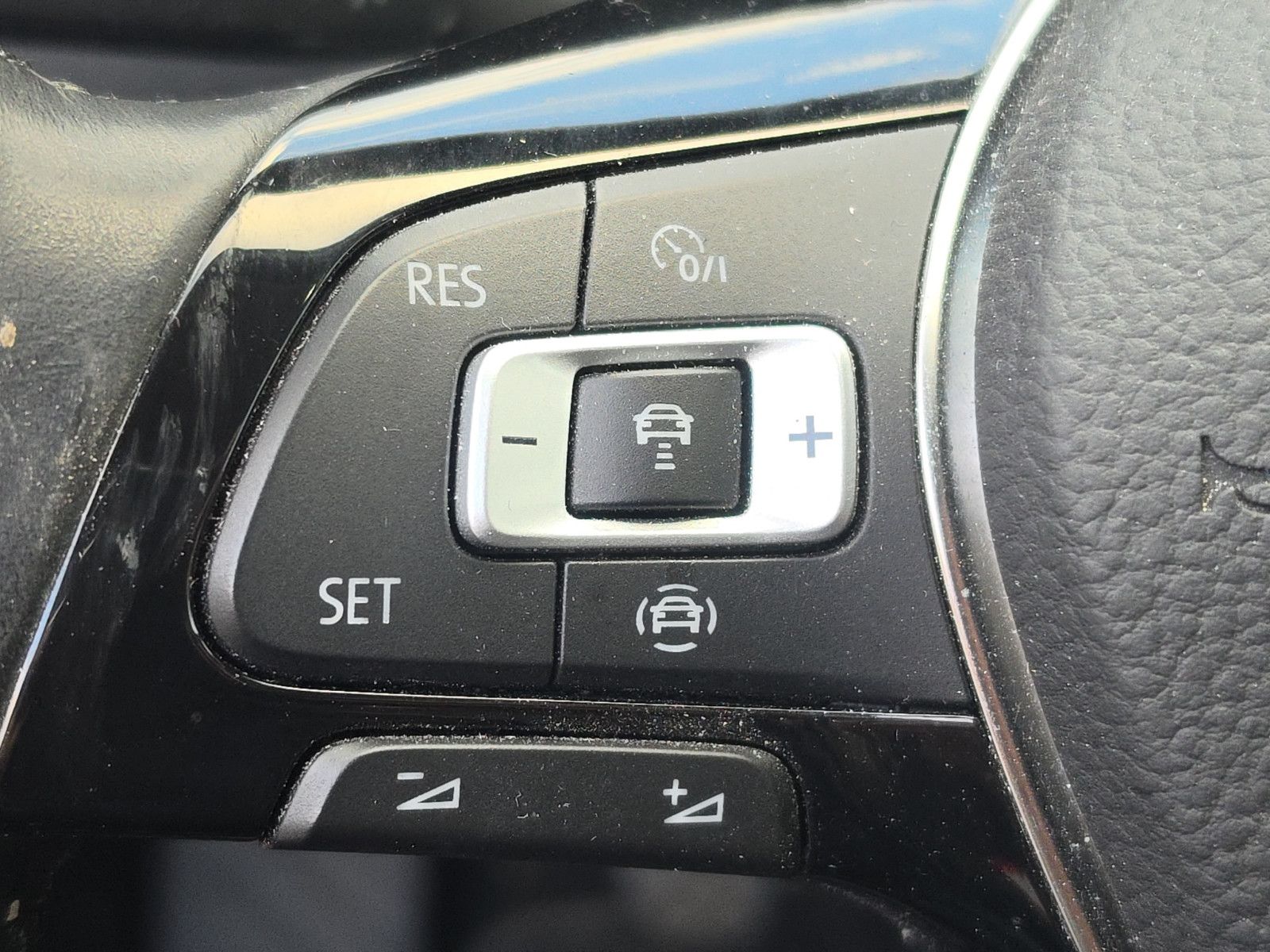 Fahrzeugabbildung Volkswagen T-Roc Style