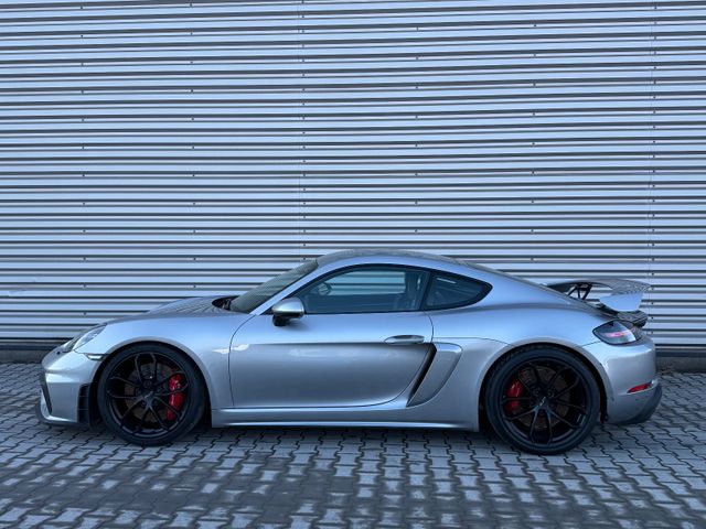 Porsche Cayman GT4 Clubsport Sportschalensitze Carbon