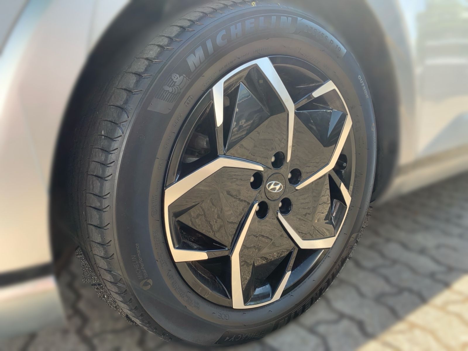 Fahrzeugabbildung Hyundai IONIQ 5 Techniq Elektro 4WD el.HK