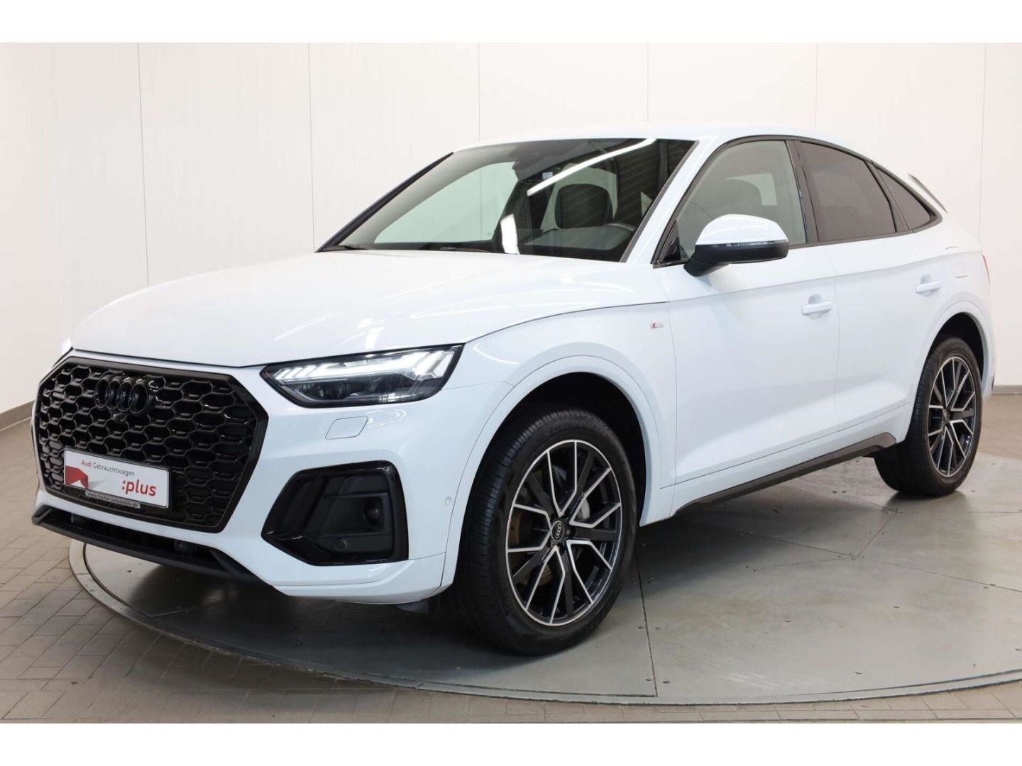Audi Q5 Sportback 50 TFSI e quattro S line foto 2