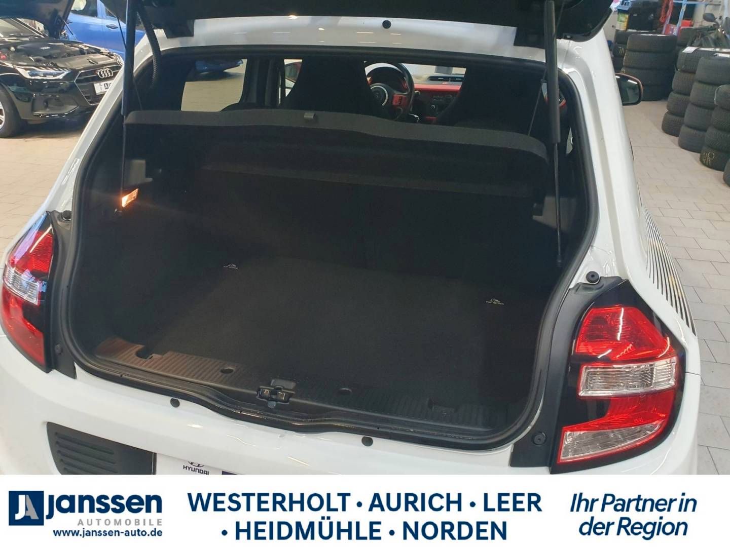 Fahrzeugabbildung Renault TWINGO CHIC