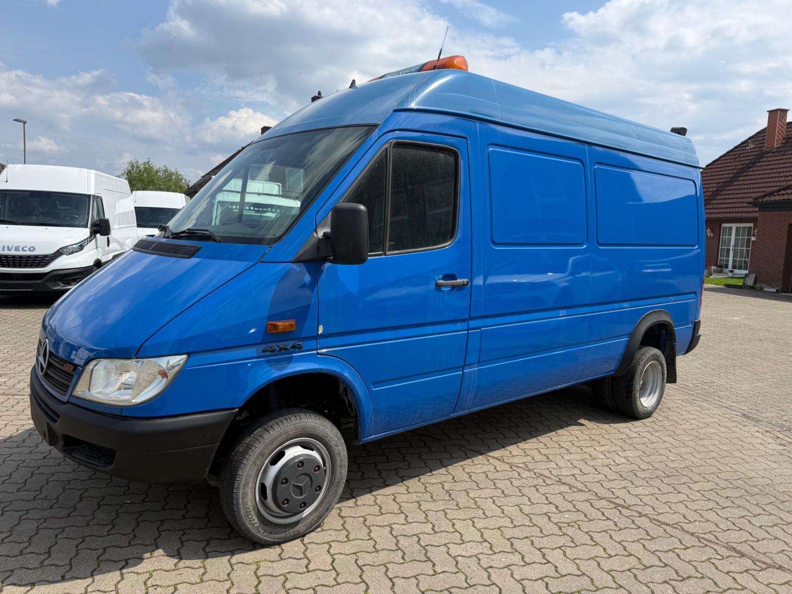 Mercedes-Benz Sprinter 416 CDI 4x4 Klima, Standhz., Ahk, WoMo