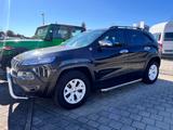 Jeep Cherokee KL Trailhawk 4WD Low 3,2 V6 PRINS GAS - Jeep Cherokee mit LPG-Antrieb: Automatik